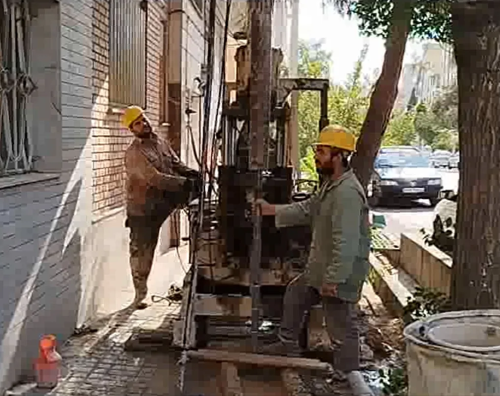 تصویرِ گالریِ شرکت خاک و پی راد