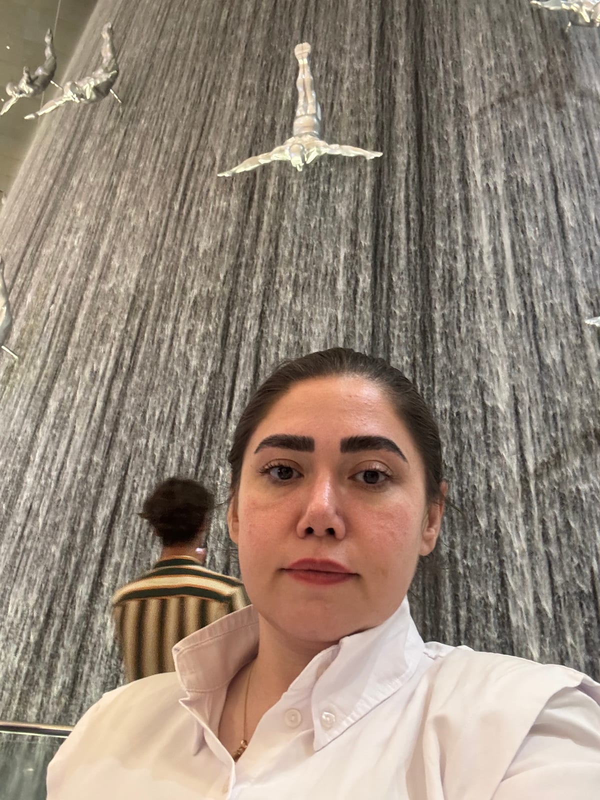 تصویرِ گالریِ فائزه نباتی