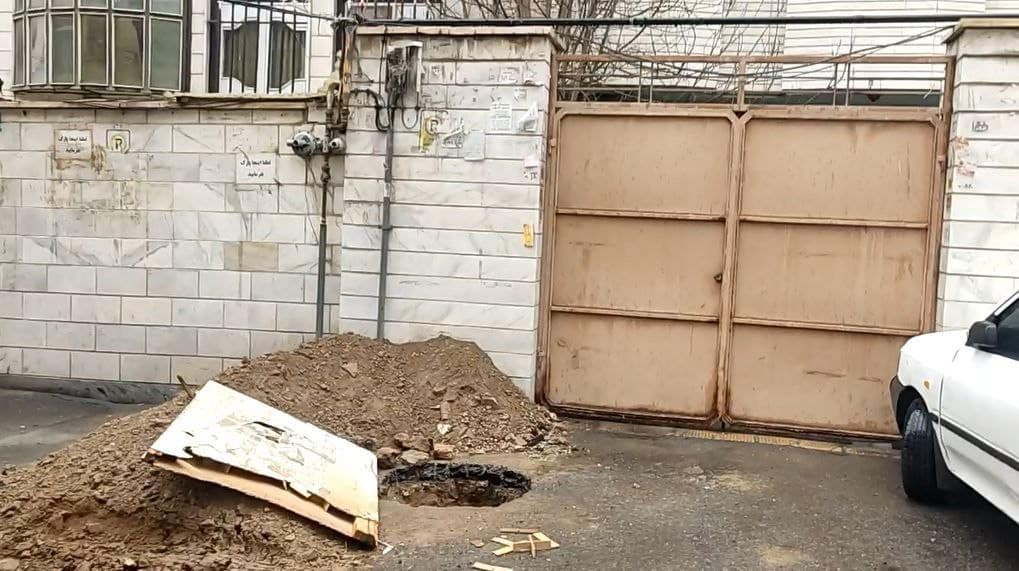 تصویرِ گالریِ ایستا آزمای شهر