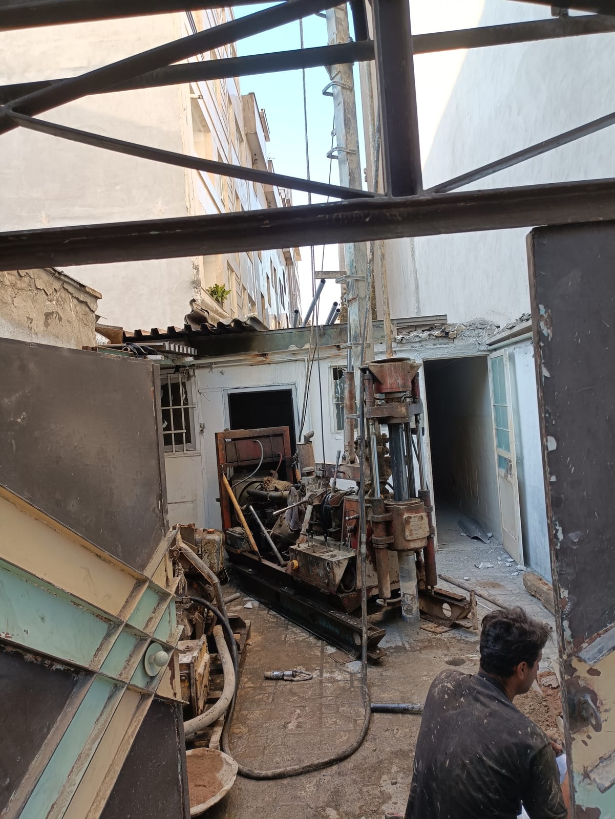 تصویرِ گالریِ پایش خاک پارسیان